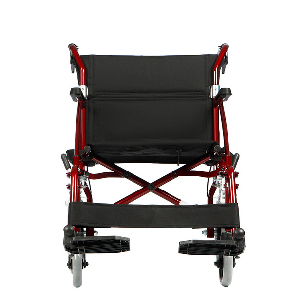 Кресло-коляска инвалидная управляемая сопровождающим лицом Ortonica Escort 600 (UU/18)