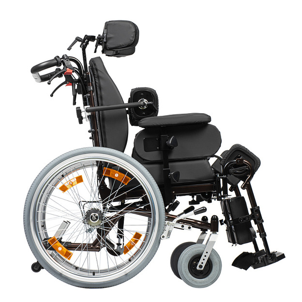 Кресло-коляска Ortonica Comfort 600 (PU/18) шир. сид.45 см